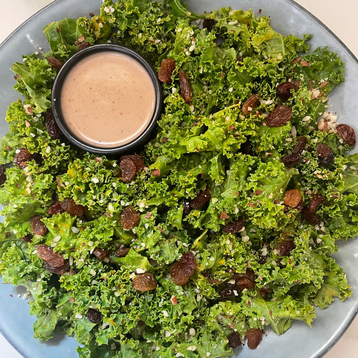 Ensalada de kale y cúrcuma